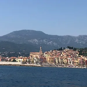 La Petite Barque Mentone